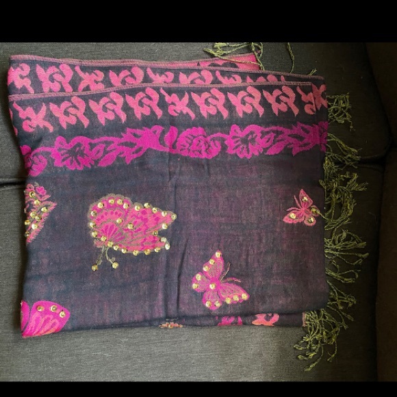 Blanket wrap/shawl 🦋 - Picture 6 of 7